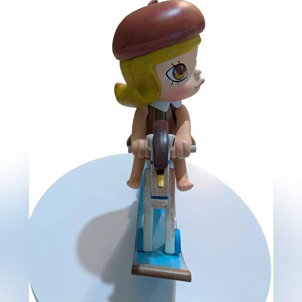 Molly Anniversary Statues Classic Retro Series Figure Molly and the Unicorn
